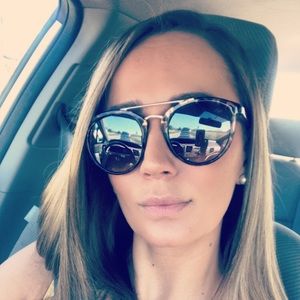 Meet your Posher, Sandra